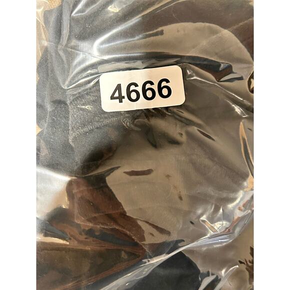 Kuiu shirt Mens Medium Black Logo Hunting Outdoor Short Sleeve Performance - Picture 8 of 8